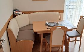 Guesthouse48
